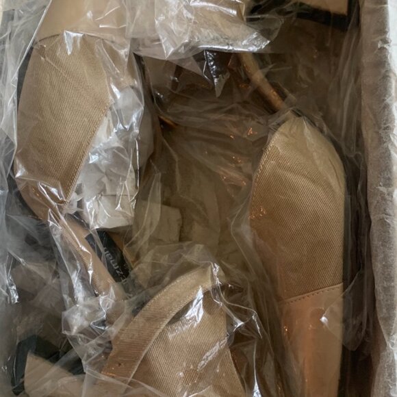 Stuart Weitzman Taupe Pump With Strap and Kitten Heel Size 6 - Picture 8 of 9